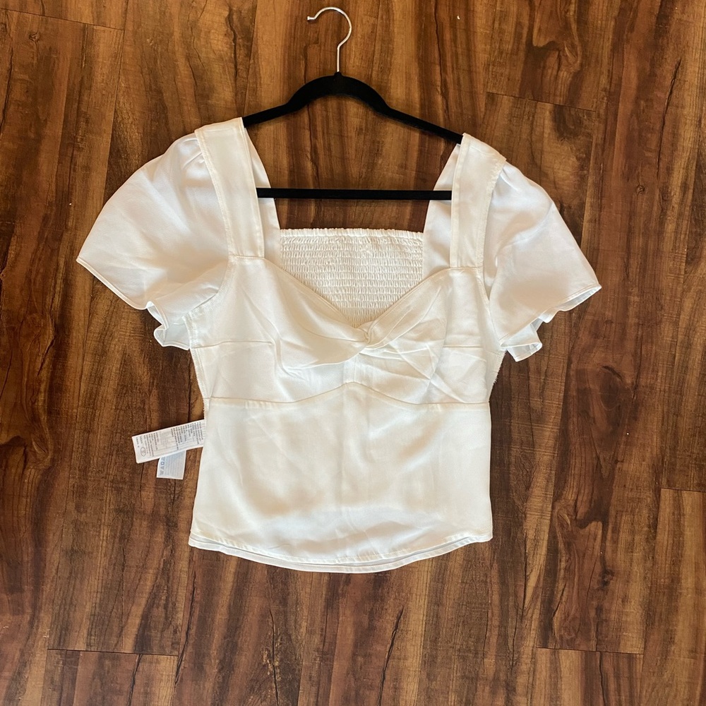 NWT Abercrombie & Fitch Flutter Sleeve Top